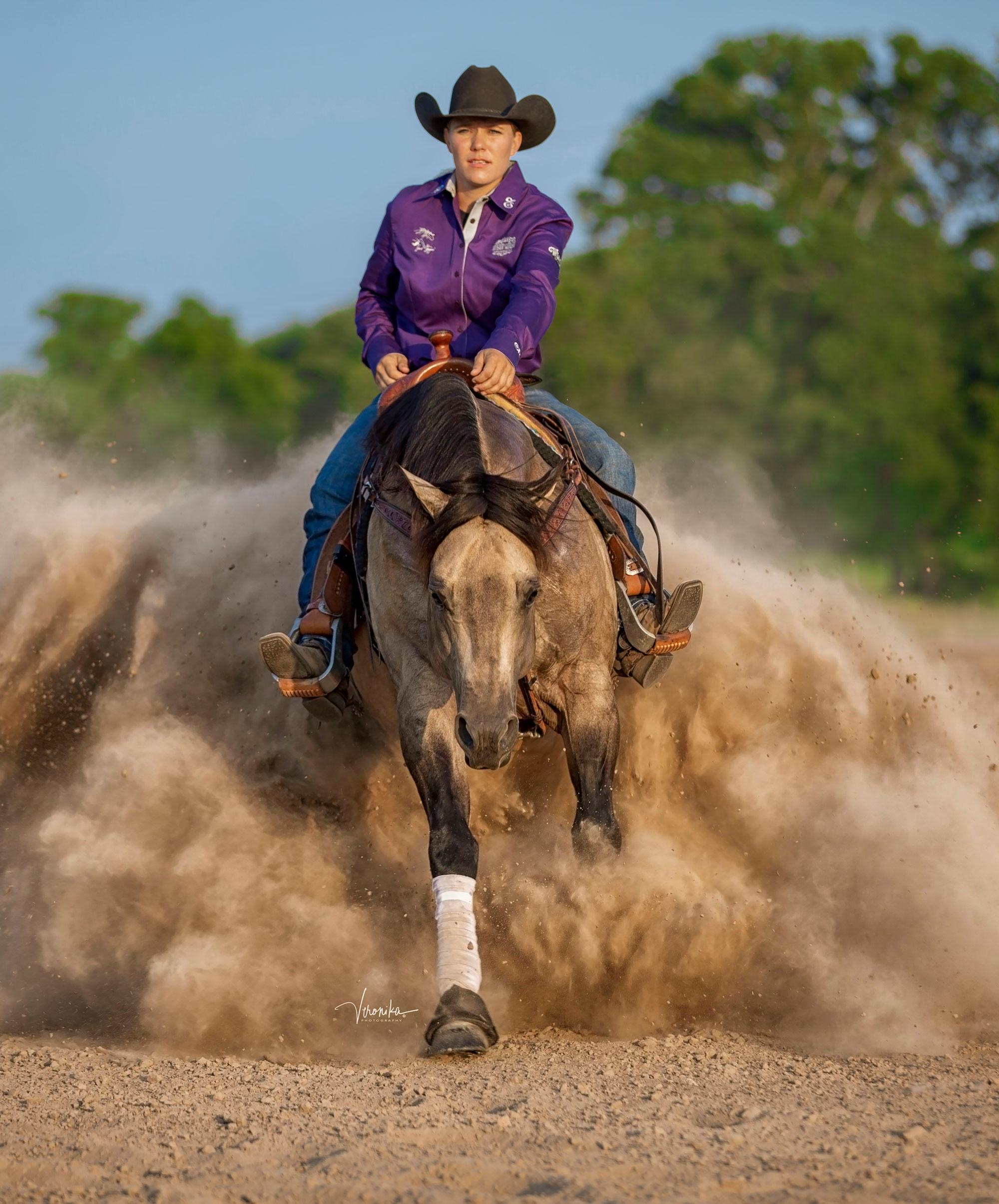 Gotta Twist It Up in the show pen
